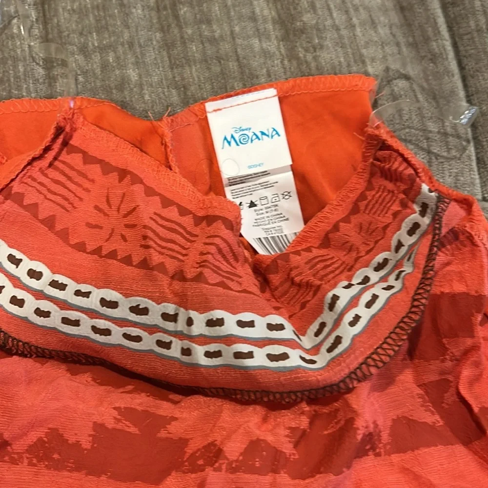 Disney Moana Red and White Patterned Top size 78 one piece used once